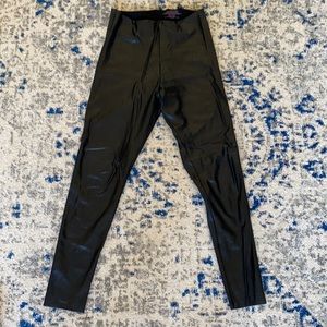 Commando Control Faux Leather Legging